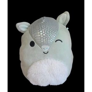 Squishmallow 7.5" ARILLA the Armadillo Mint Green Fuzzy Belly Sparkle Plush Toy